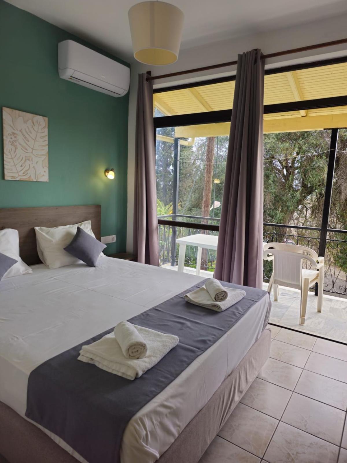 דירות בניטסס Gardelis Gardens חדר תמונה